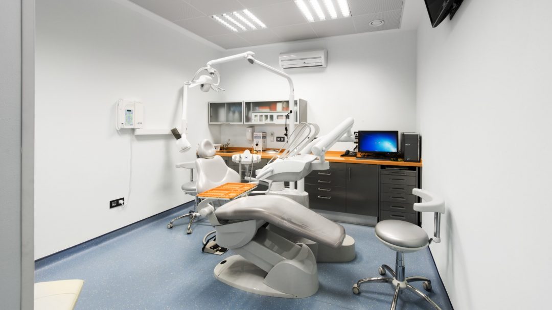 Clínica Dental CEOSC La Clínica Prótesis